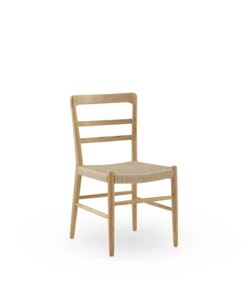 Silla de madera de Toona natural con asiento trenzado